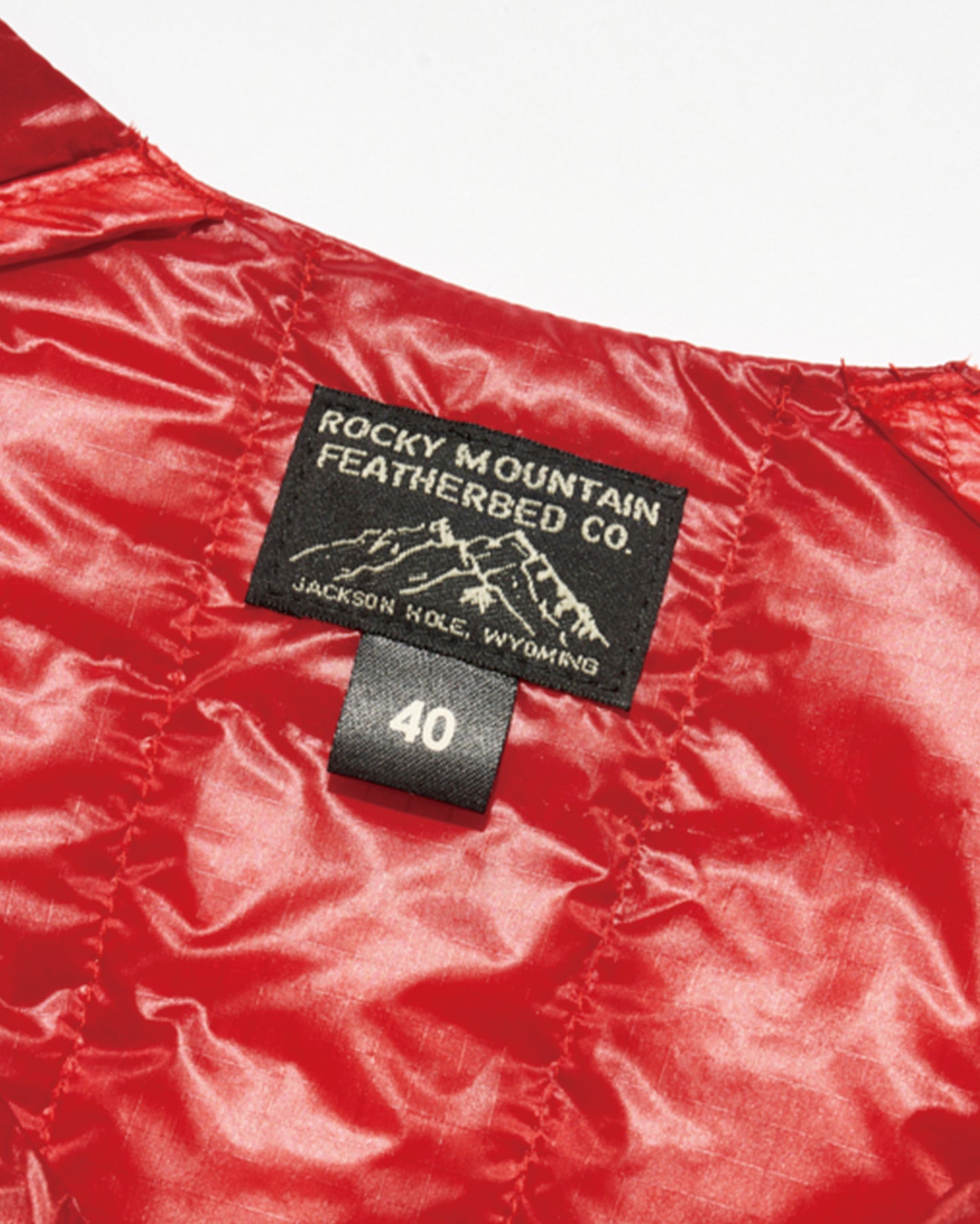 6M VEST 2022AW
