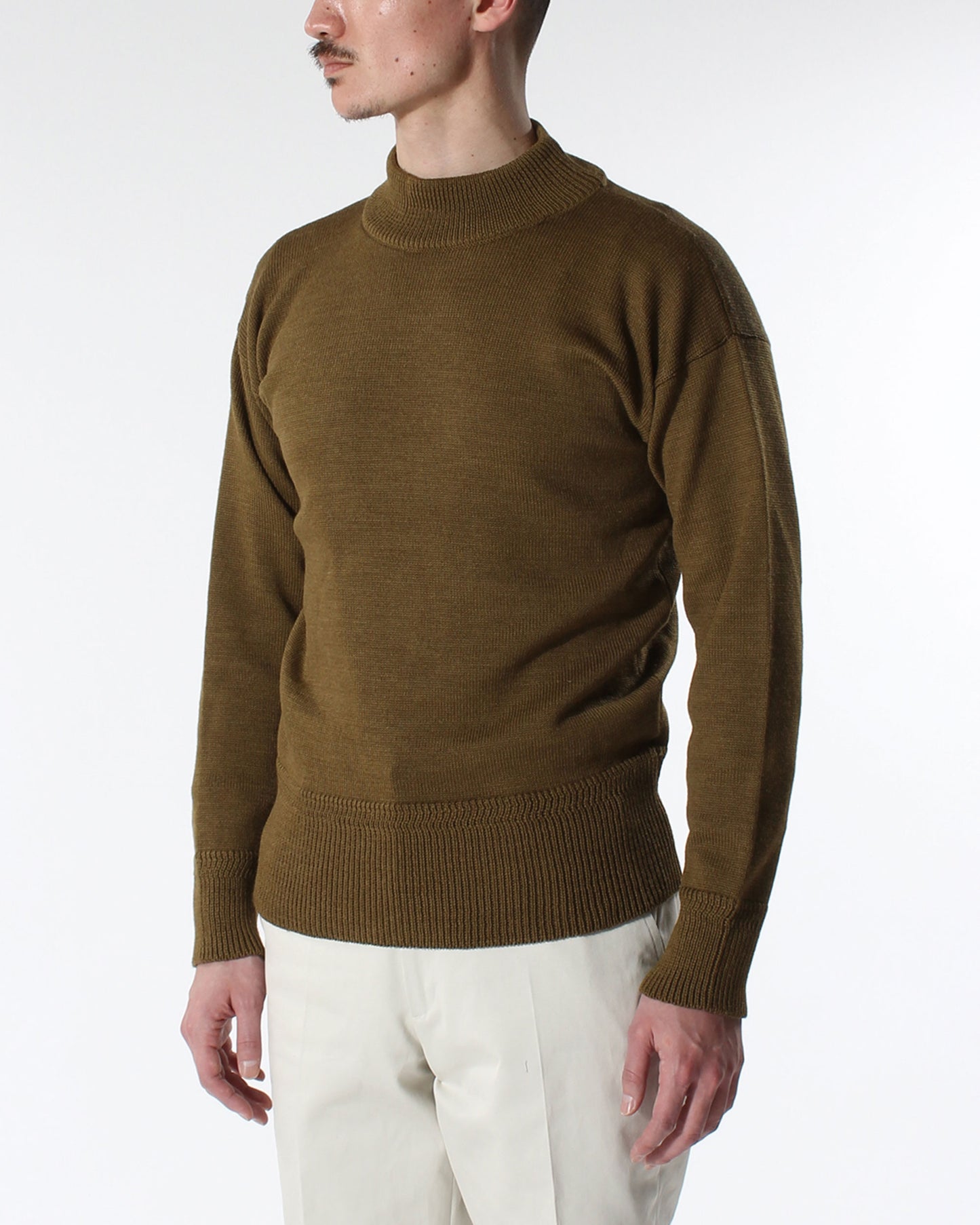 GOB MOCK NECK